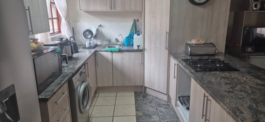 2 Bedroom Property for Sale in Uitsig Free State